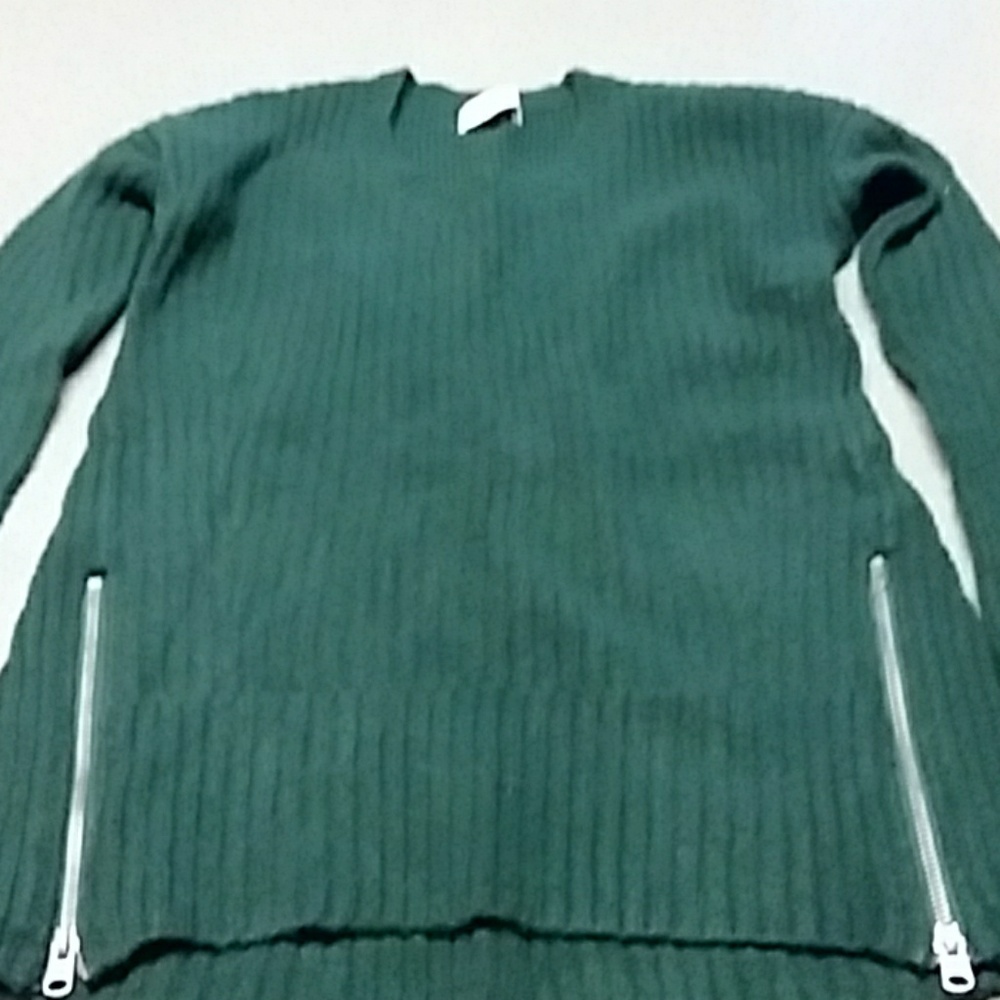 Sweater excellent condition